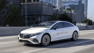 Mercedes-Benz reta a Tesla con una sofisticada conducción autónoma