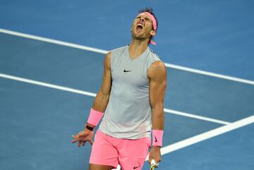 Así luchó Nadal lesionado contra Cilic en Australia