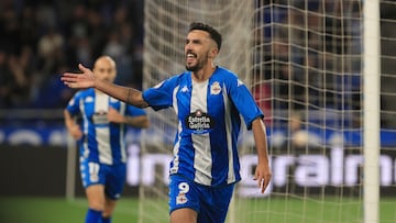 Alberto Quiles celebrando su gol ante el Sanse.