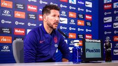 Simeone, en rueda de prensa. Habl&oacute; en la previa del Real Madrid.