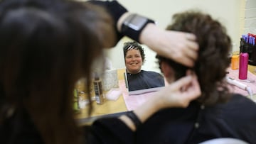 Dermatologist Viktoryia Kazlouskaya told Newsweek that premature graying “is often seen in patients with iron deficiency.”