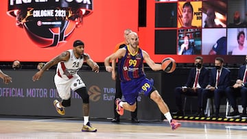 Nick Calathes, durante la semifinal de la Final Four ante el Armani Milán.