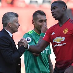 Solskjaer da pistas a Zidane sobre la posición ideal de Pogba