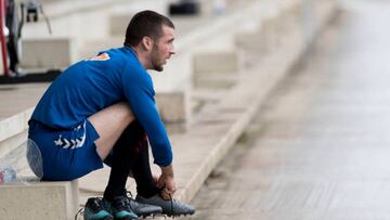 Oier Sanjurjo en un entrenamiento del Osasuna 