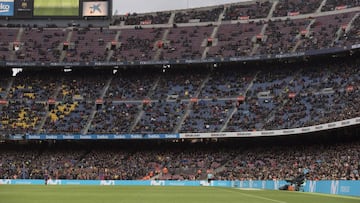 07/01/18 PARTIDO PRIMERA DIVISION
Barcelona - Levante UD
PANORAMICA ESTADIO CAMP NOU GRADAS VACIAS SEGUIDORES
PUBLICADA 24/01/18 NA MA20-21 4COL
PUBLICADA 24/01/18 NA MA01 PORTADA 1COL