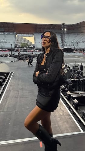 Dua Lipa sorprende con el jersey de México