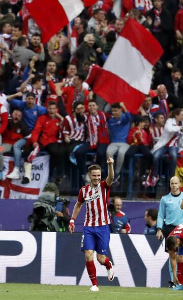 Saúl Ñíguez celebrates his goal against Bayern.