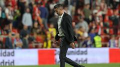 MADRID (ESPAÑA), 04/05/2023.- El entrenador del Valladolid, Paulo Pezzolano, al término del partido de LaLiga que Rayo Vallecano y Real Valladolid han disputado este jueves en el estadio de Vallecas, en Madrid. EFE/ Kiko Huesca
