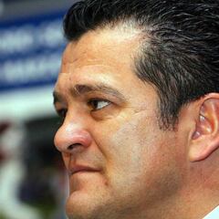 Cruz Azul bloquea en Twitter a Carlos Hermosillo