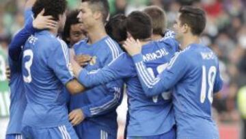 El Real Madrid se aproxima a la cabeza de la Liga