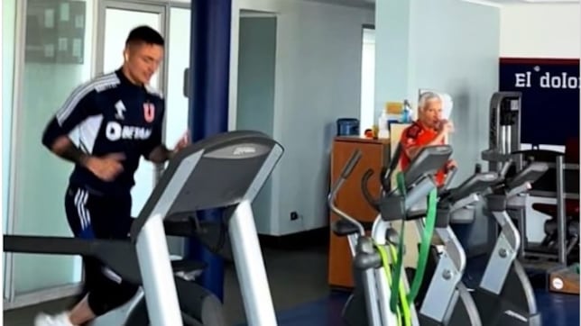 Campos, en shock por la muerte que enluta a la U: “Fuiste el único que siguió ahí”