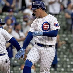 Se busca con urgencia a los bates de los Cubs