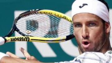 VICTORIA NOTABLE. Feliciano remontó ante Tipsarevic para imponerse por 4-6, 6-3 y 7-6.