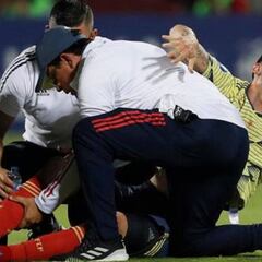 Nicolás Benedetti sale lesionado ante Uruguay