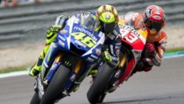 ITALIA CONTRA ESPAÑA. Rossi tendrá que defenderse de su compañero Lorenzo, pero también de un Márquez que nunca se rinde.