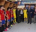 El Rey felicitó a los jugadores de la Selección tras la victoria