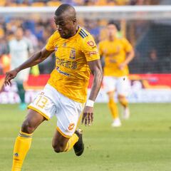 Miguel Ángel Garza: ''Benfica no ha preguntado por Valencia''