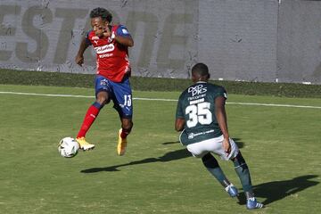 Con un doblete del argentino Luciano Pons, el cuadro antioqueño se impuso 2-0 ante el actual campeón del fútbol colombiano, que todavía no gana en el torneo.