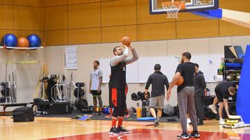 Algunos jugadores de la NBA se saltan las leyes para entrenar