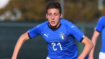 BRUGNERA, ITALY - FEBRUARY 12: Alessandro Arlotti of Italy U17 in action during the International Friendly match between Italy U17 and Serbia U17 at on February 12, 2019 in Tamai di Brugnera, Italy. (Photo by Alessandro Sabattini/Getty Images)