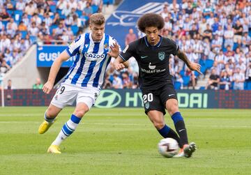 Witsel con el balón. 
 