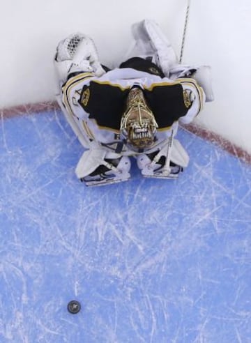 Los playoffs de la NHL nos dejan espectaculares imágenes jornada tras jornada.