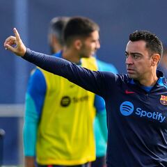 Xavi: “El día que no lo vea claro me iré a casa, no seré un problema para el Barça”