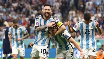 Argentina's Julian Alvarez celebrates scoring their second goal with Lionel Messi REUTERS/Carl Recine.