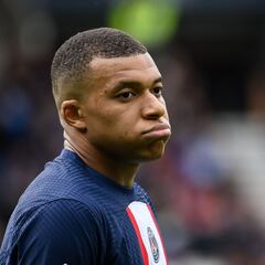 Barcelona set for Kylian Mbappé talks with PSG