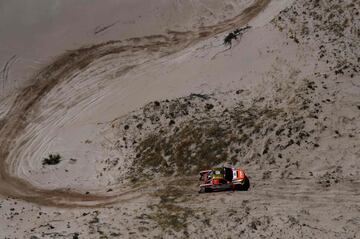 Décima etapa entre Salta y Belén. El piloto checo Martin Prokop con Ford.