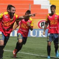 Unión gana con doblete de Salom y tendrá post temporada