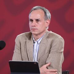 López Gatell asegura que el coronavirus no se contagia por vía sexual