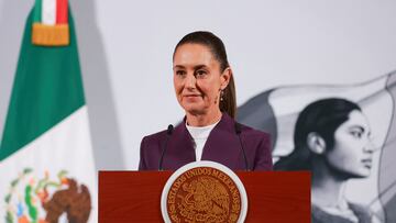 Mexican President Claudia Sheinbaum holds a press conference to announce response to U.S. tariffs, at National Palace in Mexico City, Mexico March 4, 2025 REUTERS/Raquel Cunha