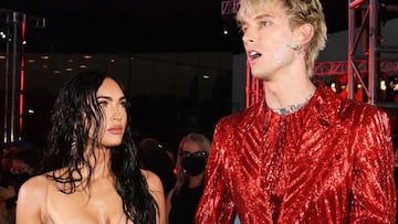 Tras varios meses de especulaciones, la actriz Megan Fox ha confirmado que ella y Machine Gun Kelly no están comprometidos.