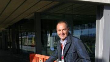 Víctor Fernández, en A Coruña para firmar con el Depor