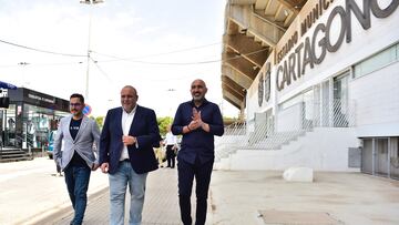 Belmonte, Breis y Abelardo el día de la presentación del técnico.