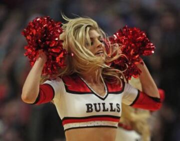 Cheerleader de los Chicago Bulls.