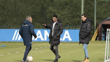 Óscar Cano, Rosende y Juan Giménez en un entrenamiento del Deportivo.