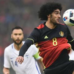 Fellaini estrena nuevo 'look' con el que disputará la Eurocopa