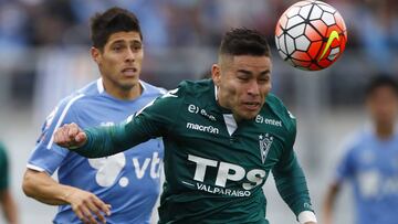 Futbol, O&#039;Higgins v Santiago Wanderers.
 Postemporada, campeonato de Clausura 2016.
 El jugador de Santiago Wanderers, Oscar Opazo, derecha, disputa el balon con Gaston Lezcano de O&#039;Higgins durante el partido de primera division en el estadio El Teniente de Rancagua, Chile.
 15/05/2016
 Andres Pina/Photosport*************
 
 Football, O&#039;Higgins v Santiago Wanderers, Play Off, Clousure Championship.
 Santiago Wanderers player, Oscar Opazo, right, battles for the ball against Gaston Lezcano of O&#039;Higgins during the first division football match at the El Teniente stadium in Rancagua, Chile.
 15/05/2016
 Andres Pina/Photosport