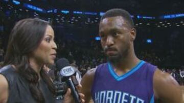 Kemba (28) arrasa en su casa