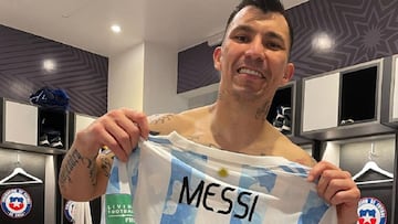 "Extraterrestre": el reencuentro de Medel y Messi en Argentina