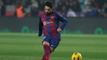 Barcelona's German midfielder #22 Ilkay Gundogan warms up before the start of the Spanish league football match between FC Barcelona and Villarreal CF at the Estadi Olimpic Lluis Companys in Barcelona on January 27, 2024. (Photo by LLUIS GENE / AFP)
