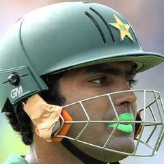 Umar Akmal hits out at national coach Mickey Arthur