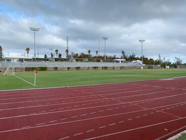 Bermudas, con mejores canchas de fútbol que Estados Unidos