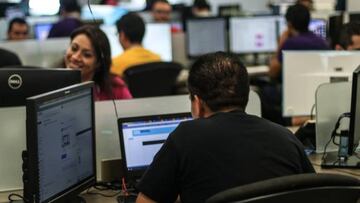 Empleados del gobierno regresarán a trabajar de manera presencial el 1 de agosto