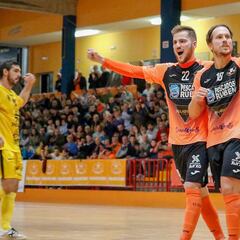 El Palma vence, Burela triunfa y el Valdepeñas sorprende