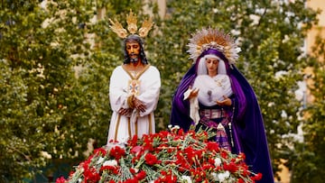 Traslado del paso de Nuestro Padre Jesús Cautivo y María Santísima de la Trinidad de la Semana Santa de Málaga, a 23 de marzo de 2024 en Málaga (Andalucía, España). La Hermandad de la Cofradía de Nazarenos de Nuestro Padre Jesús Cautivo, María Santísima de la Trinidad Coronada y del Glorioso Apóstol Santiago de Málaga realiza el traslado del paso del Cautivo desde la Plaza de San Pablo hasta la casa hermandad en Málaga. Acompañan al paso la Banda de Cornetas y Tambores de Nuestro Padre Jesús Cautivo y la Banda Sinfónica ‘Virgen de la Trinidad’.
23 MARZO 2024
Álex Zea / Europa Press
23/03/2024