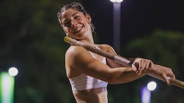 “Trabajé de niñera acá en Italia y quiero convalidar mi título, no puedo vivir sólo del deporte”