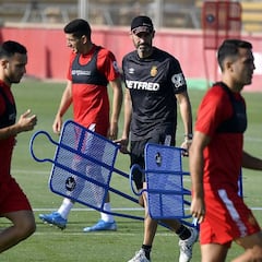 Vicente Moreno: "El Atlético es un equipo con muchas variantes y riqueza táctica"